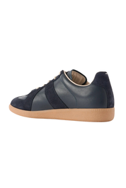 Gat Sneakers