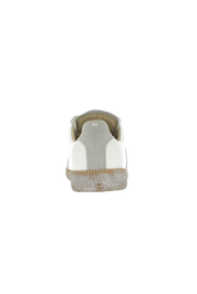 Gat Sneakers