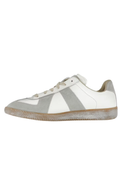 Gat Sneakers
